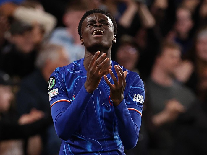 LONDON, ENGLAND - APRIL 17: Tyrique George of Chelsea reacts to a disallowed goal during the UEFA Conference League 2024/25 Quarter Final Second Leg match between Chelsea FC and Legia Warszawa at Stamford Bridge on April 17, 2025 in London, England. (Photo by Harry Murphy - Danehouse/Getty Images)