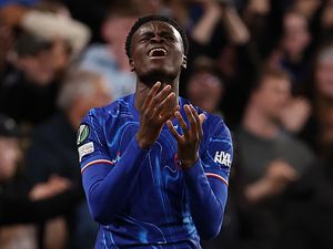 Chelsea Vs Legia: Kalah 1-2, The Blues Tetap ke Semifinal Conference League Chelsea Vs Legia: Kalah 1-2, The Blues Tetap ke Semifinal Conference League