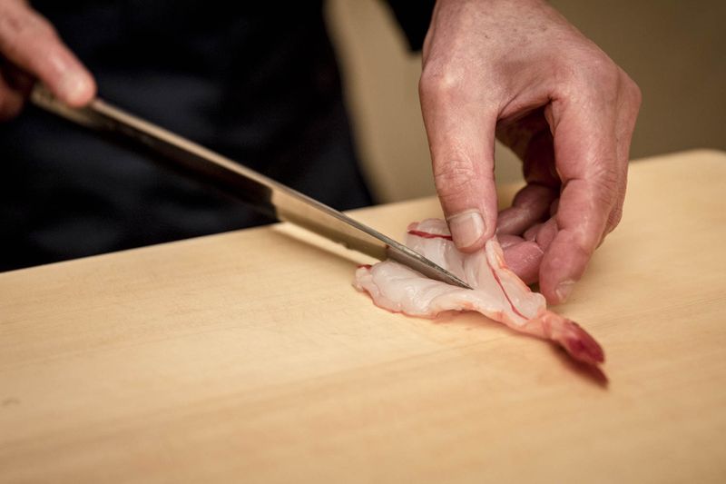 Chef Sushi Ini Berjuang Raih Bintang Michelin Demi Mendiang Suami