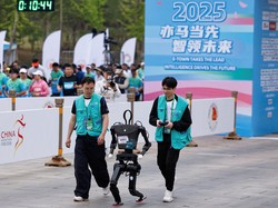 Video: China Gelontorkan 15 Miliar Yuan Untuk Industri Robot Humanoid