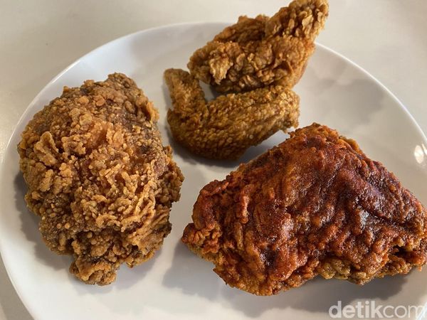 Cicip 3 Ayam Goreng Arab Berbumbu Rempah Khas, Mana Paling Enak?