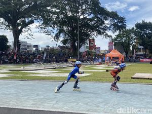 Melihat Keseruan Atlet Cilik Lomba Sepatu Roda di Sukabumi Melihat Keseruan Atlet Cilik Lomba Sepatu Roda di Sukabumi