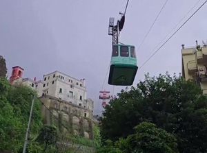 Tali Kereta Gantung Putus, Penumpang Tewas