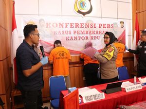 Bendahara KPU Buru Maluku Bakar Kantor demi Hindari Pemeriksaan Dana Rp 33 M Bendahara KPU Buru Maluku Bakar Kantor demi Hindari Pemeriksaan Dana Rp 33 M