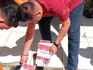 KPU Musnahkan 15 Surat Suara Rusak di PSU Empat Lawang KPU Musnahkan 15 Surat Suara Rusak di PSU Empat Lawang