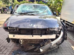 Potret Ioniq 5 Hancur Usai Tabrak Pejalan Kaki hingga 23 Motor di Sunter Potret Ioniq 5 Hancur Usai Tabrak Pejalan Kaki hingga 23 Motor di Sunter