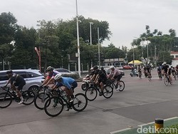 Kendaraan Bisa Melintas di Bundaran Senayan Meski Ada Silaturahride