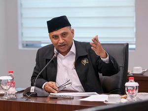 PKS DKI Tak Setuju Pencak Silat Jadi Ekskul Wajib: Anggarannya Ada? PKS DKI Tak Setuju Pencak Silat Jadi Ekskul Wajib: Anggarannya Ada?