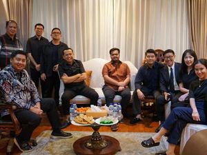 Kenang Hotma Sitompul, Menteri Ara Beri Pesan Ini untuk Keluarga Mendiang Kenang Hotma Sitompul, Menteri Ara Beri Pesan Ini untuk Keluarga Mendiang