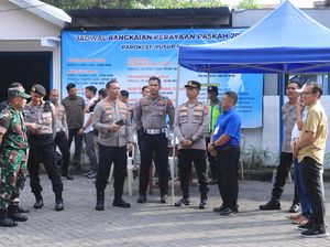 Polres Blitar Kota Pastikan Misa Paskah Aman dan Kondusif Polres Blitar Kota Pastikan Misa Paskah Aman dan Kondusif