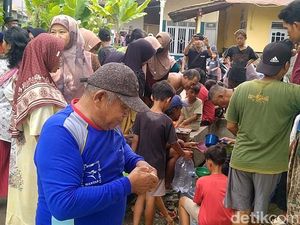 Plot Twist: Air Ajaib Pekalongan yang Dikira Berkah Ternyata Bocoran PDAM Plot Twist: Air Ajaib Pekalongan yang Dikira Berkah Ternyata Bocoran PDAM