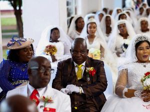 54 Pasangan Termasuk Penganut Poligami Nikah Massal