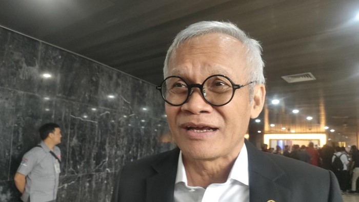 Aria Bima Wakil Ketua Komisi II dewan perwakilan rakyat Aria Bima di kompleks parlemen, Senayan, Jakarta Pusat, Senin (21/4/2025). Revisi UU asn