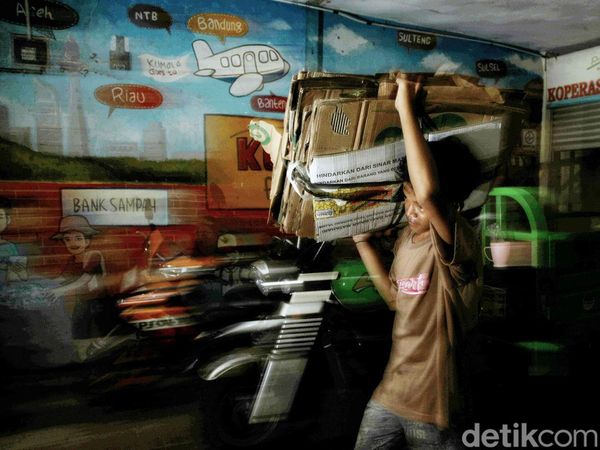 Bank Sampah Induk Kumala Bantu Anak Jalanan Hidup Lebih Baik