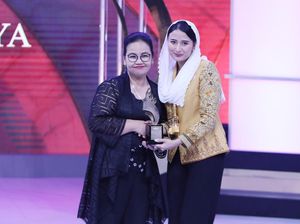 Hari Kartini, Walkot Semarang Raih Penghargaan Anugerah Puspa Bangsa