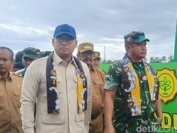 KASAD dan Wamentan Resmikan Pengairan Sawah di Sukabumi