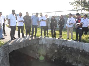 Komisi XII DPR Sidak Pabrik di Medan Usai Terima Aduan Warga soal Limbah Komisi XII DPR Sidak Pabrik di Medan Usai Terima Aduan Warga soal Limbah