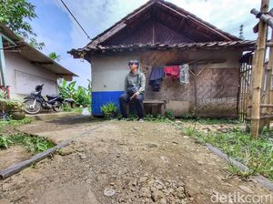 Was-was Warga di Jalur Rel Dengar Reaktivasi KA Bandung-Ciwidey Was-was Warga di Jalur Rel Dengar Reaktivasi KA Bandung-Ciwidey