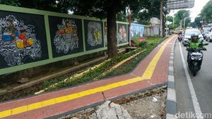 Mural Si Pitung hingga Oren Man Hiasi Pedestrian Pondok Pinang