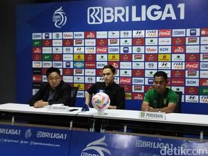 Paul Munster Bangga Persebaya Tumbangkan Madura United dengan 10 Pemain Paul Munster Bangga Persebaya Tumbangkan Madura United dengan 10 Pemain
