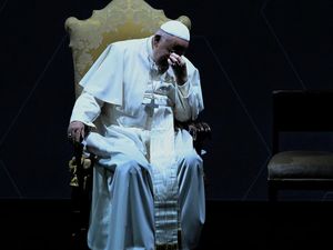 Mengenang Paus Fransiskus: Kunjungan ke Indonesia, Nominasi Nobel, dan Pendidikannya