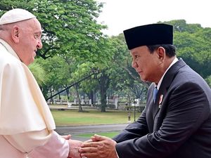 Prabowo Berduka Paus Fransiskus Wafat: Dunia Kehilangan Panutan Perdamaian