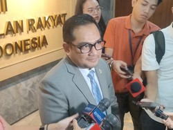 Komisi II DPR Ungkap Muncul Ide Mutasi ASN Eselon II ke Atas Dilakukan Pusat