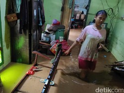 Kesaksian Warga Saat Banjir Bandang Terjang Bandar Lampung: Air Tinggi 1,5 Meter