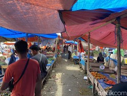 Pedagang Pasar Lakessi Parepare Keluhkan Kerap Dipalak Preman Rp 30 Ribu