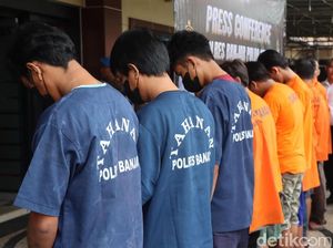 Tak Terima Ditegur Saat Minum-minum, 3 Sekawan di Banjar Keroyok Warga