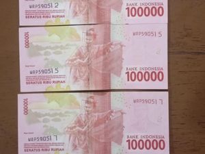 Belanja Pakai Uang Palsu, Pria Magelang Ngaku Dapat dari Artis Sekar Arum Belanja Pakai Uang Palsu, Pria Magelang Ngaku Dapat dari Artis Sekar Arum