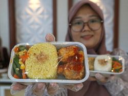 Intip Menu Makanan Jemaah Calon Haji Aceh di Pesawat