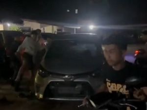 Video: Kapolsek Bukit Raya Dicopot Buntut Debt Collector Ngamuk di Kantor Polisi