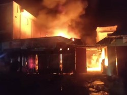 Toko Bangunan di Musi Rawas Hangus, Pemilik Nyaris Terbakar