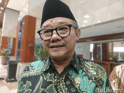 Dana BOS Dipakai Tak Sesuai Aturan, Mendikdasmen Minta Semua Mengawasi