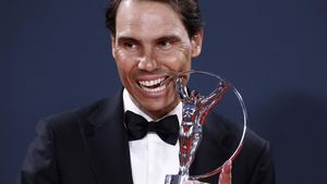 Momen Nadal Gigit Tropi Laureus Sporting Icon