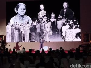 Musikalisasi Surat Kartini Dibawakan Inayah Wahid hingga Olga Lydia Musikalisasi Surat Kartini Dibawakan Inayah Wahid hingga Olga Lydia