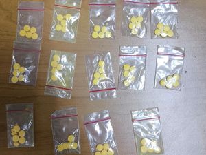 31 Ribu Butir Obat Keras Disita, Pengedar di Jakpus Ngaku Baru 3 Bulan Jualan 31 Ribu Butir Obat Keras Disita, Pengedar di Jakpus Ngaku Baru 3 Bulan Jualan