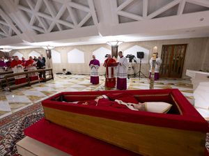 Pemakaman Paus Fransiskus Akan Digelar 26 April