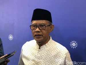 Haedar Nashir: Makna Kurban Bukan di Dagingnya, Tapi Ketakwaan dan Keikhlasan Haedar Nashir: Makna Kurban Bukan di Dagingnya, Tapi Ketakwaan dan Keikhlasan