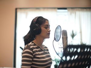 Prinsa Mandagie Siapin Lagu Baru, Bertahan Sendiri