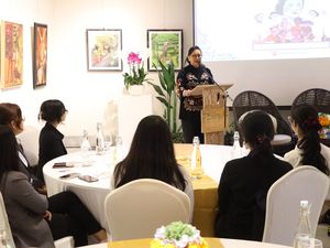 Maknai Hari Kartini, Putri Koster Ajak Perempuan Jadi Agen Perubahan Maknai Hari Kartini, Putri Koster Ajak Perempuan Jadi Agen Perubahan