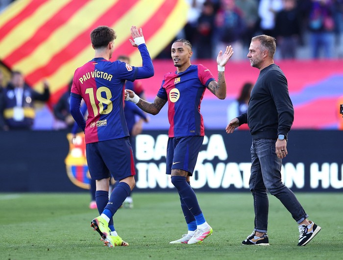 Sudah Tiada Drama di Barcelona, Antara Flick dan Para Pemainnya