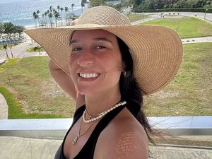 Influencer Meninggal Dunia Setelah Pesta di Pulau, Tak Bisa Jalan & Makan