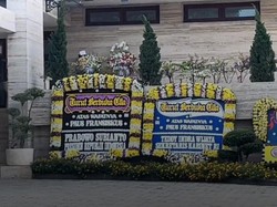 Video: Prabowo Kirim Karangan Bunga untuk Paus Fransiskus ke Kedubes Vatikan