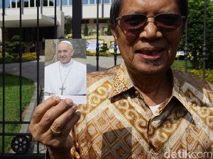 Aliran Doa untuk Paus dari Kedubes Vatikan