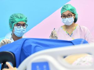 Buka-bukaan Obgyn Wanita soal Alasan Lebih Banyak Pria Jadi Dokter Kandungan Buka-bukaan Obgyn Wanita soal Alasan Lebih Banyak Pria Jadi Dokter Kandungan