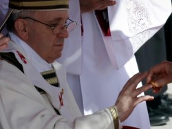 Video: Potret Cincin Kepausan yang Harus Dihancurkan Setelah Paus Fransiskus Wafat