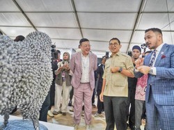 Buka Pameran Art Jakarta Garden, Fadli Zon Harap Seni Rupa RI Mendunia