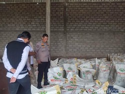 Gudang Pupuk Oplosan di Banjarbaru Digerebek, 11 Orang Ditangkap